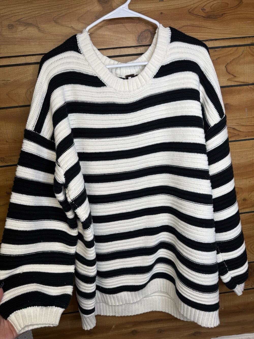 Free People Black Ivory Striped Knit Sweater Size L Large Oversized Relaxed Fit